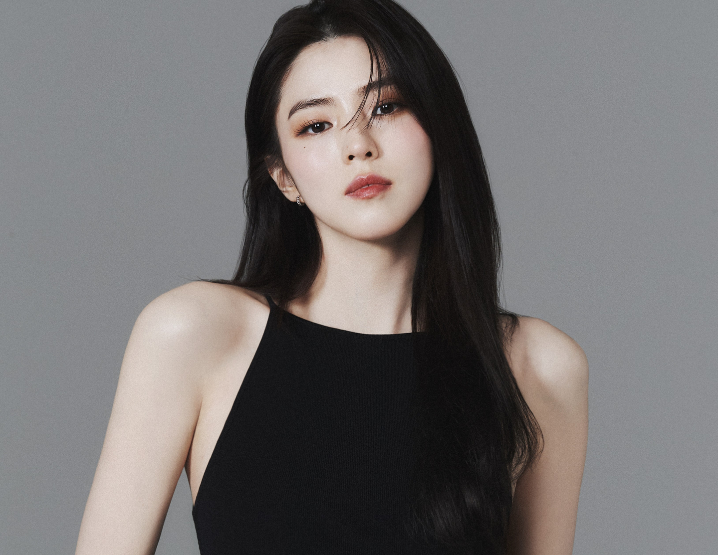 Han So Hee rơi vào tình cảnh khó khăn, tình trường sóng gió, sự nghiệp thất bại