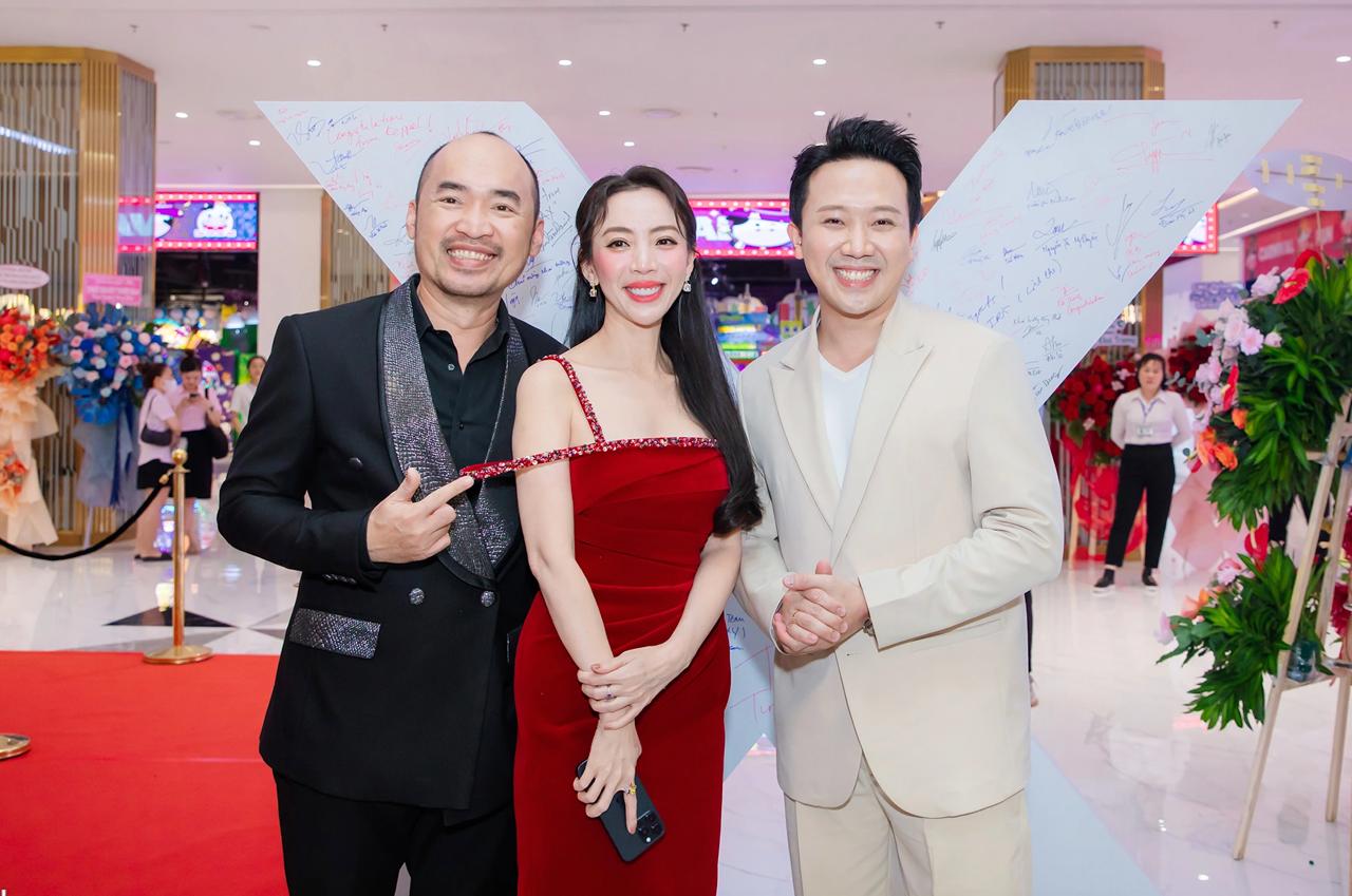 Thu Trang đăng tâm thư giữa đêm khiến ai cũng xót, Trấn Thành để lại lời nhắn làm rõ mối quan hệ của cả hai