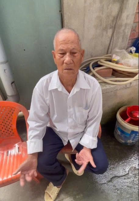 Ông Hiệp kể vụ việc bị đôi nam nữ giật 180 tờ vé số