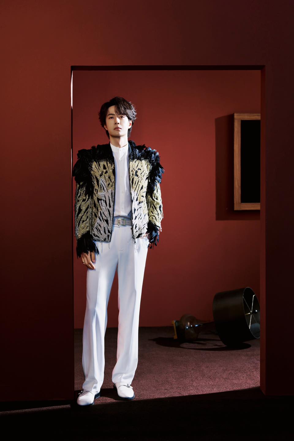 Bạch nguyệt quang xứ tỷ dân: Chỉ nhảy nửa bài cũng càn quét hot search với 800 triệu lượt đọc, 100 triệu lượt xem sau vài giờ