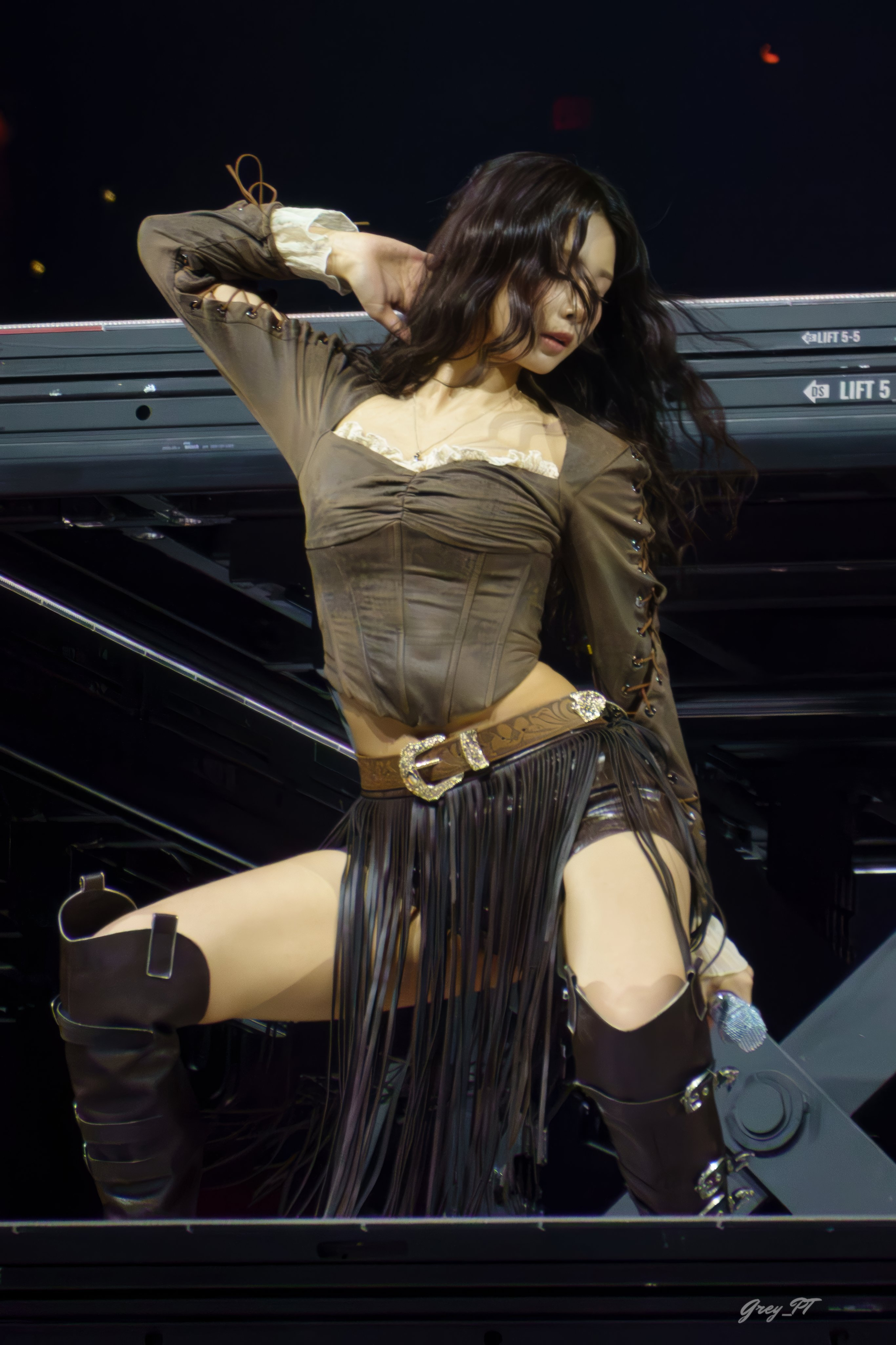 Mỹ nhân đẹp nhất thế giới bị chê thừa cân, nói một câu gây sốc