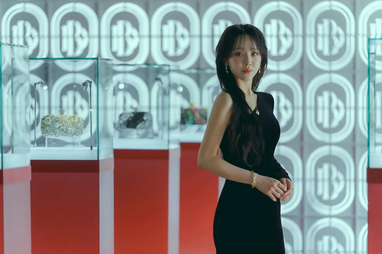 Màn đổi đời thành sao hạng A của cô gái từng bị ghét vì Nhã Phương