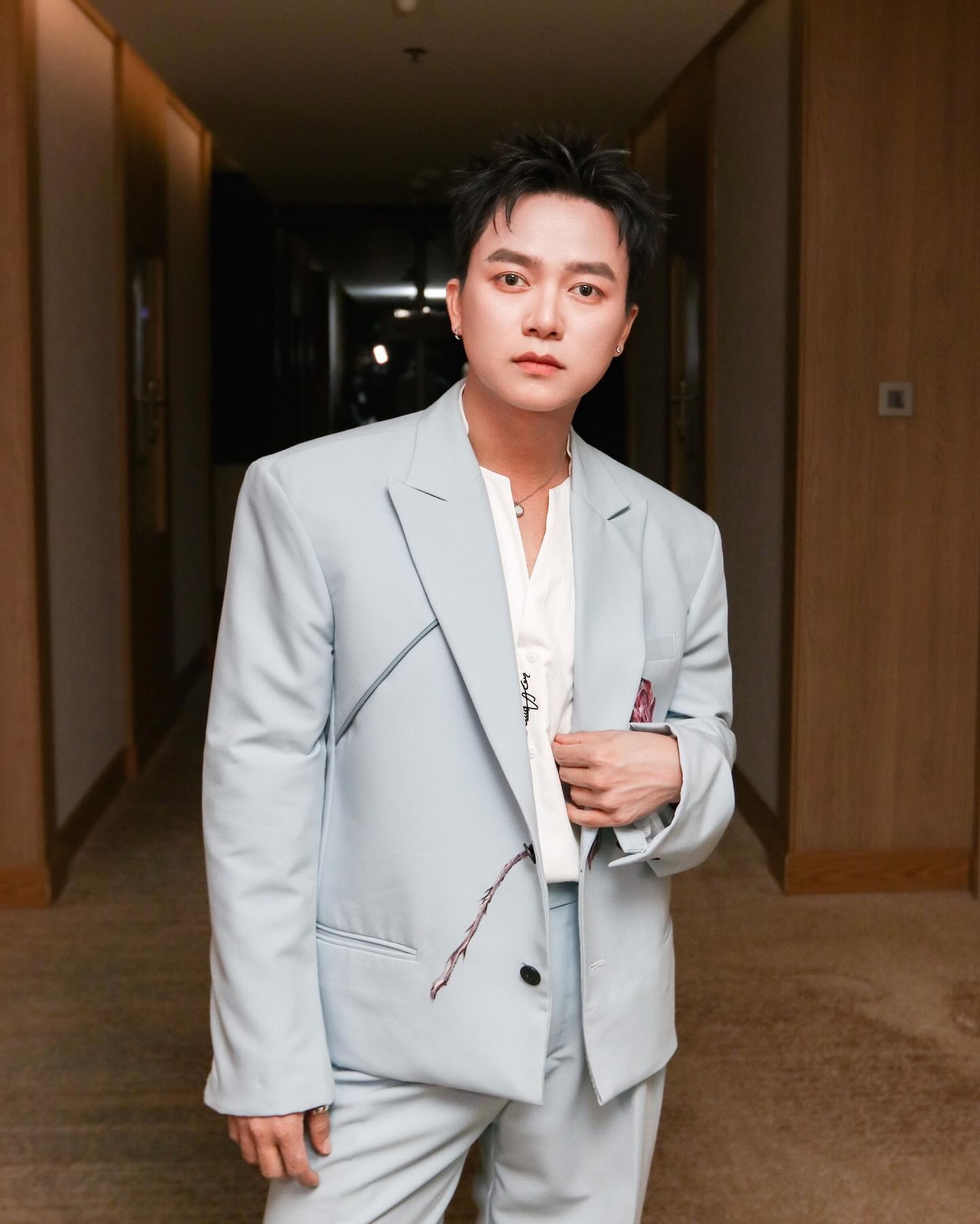 Mới đây, Bùi Công Nam tiếp tục “ghi điểm” khi bất ngờ tạo trend Valentine với ca khúc I Love You (Ảnh: FBNV)