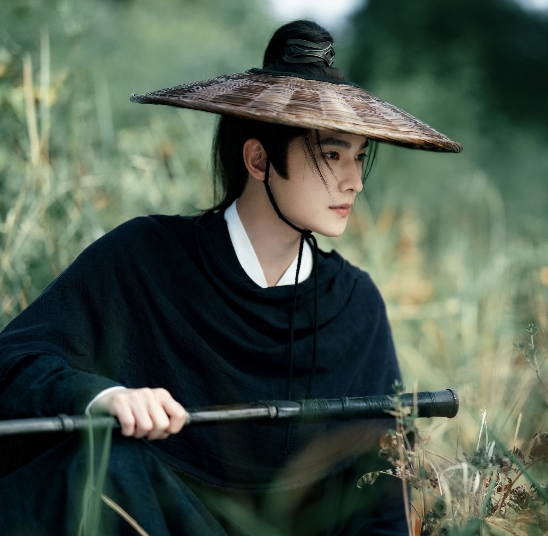 Dương Dương liên tục được tin tưởng cho các dự án phim nam tần được đầu tư lớn.