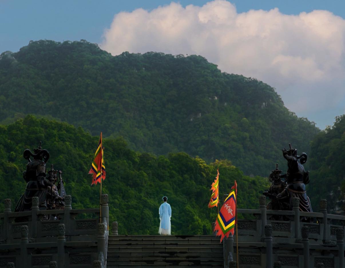 Báu vật 1000 năm tuổi ở Ninh Bình vừa lộ diện đã góp công lớn, giúp toàn tỉnh hốt trọn 2.000 tỉ đồng dịp Tết năm nay