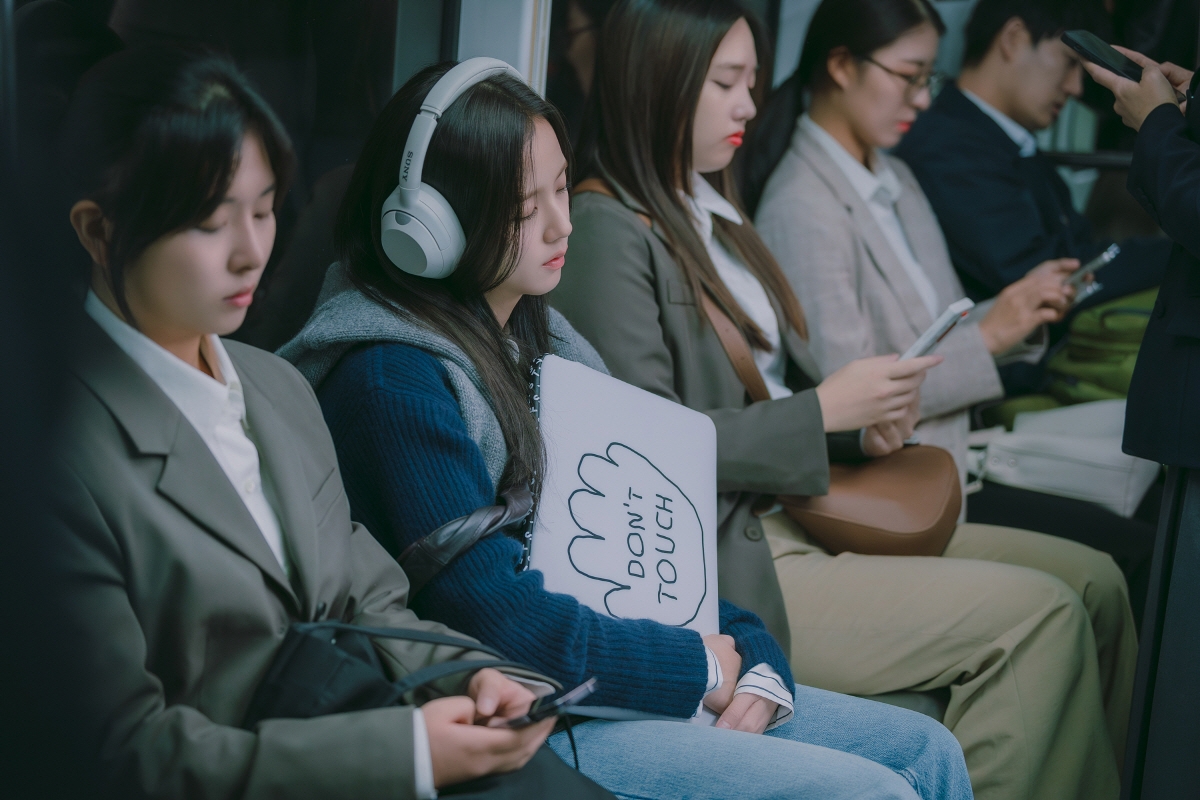 Phim Hàn đạt 30 triệu lượt xem sau 24 giờ: Nữ chính xinh đẹp, gây sốt tại châu Á