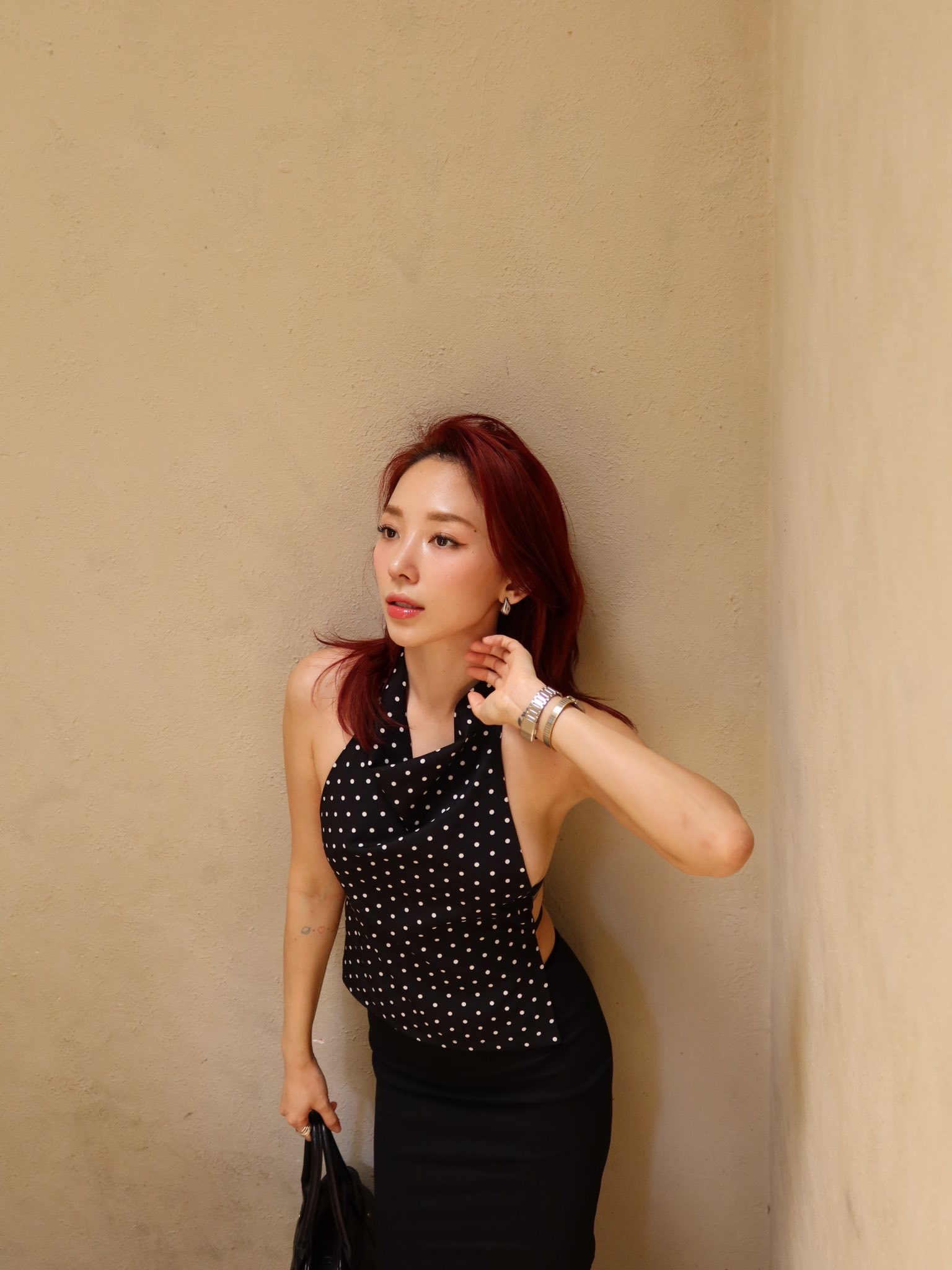 Sau khi thông báo chia tay Touliver, Tóc Tiên xuất hiện trở lại trên mạng xã hội và tham gia các hoạt động nghệ thuật. Ảnh: FBNV