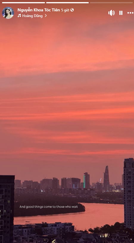 Nữ ca sĩ sinh năm 1989 gây chú ý khi đăng tải story tâm trạng trên mạng xã hội. Ảnh: FBNV