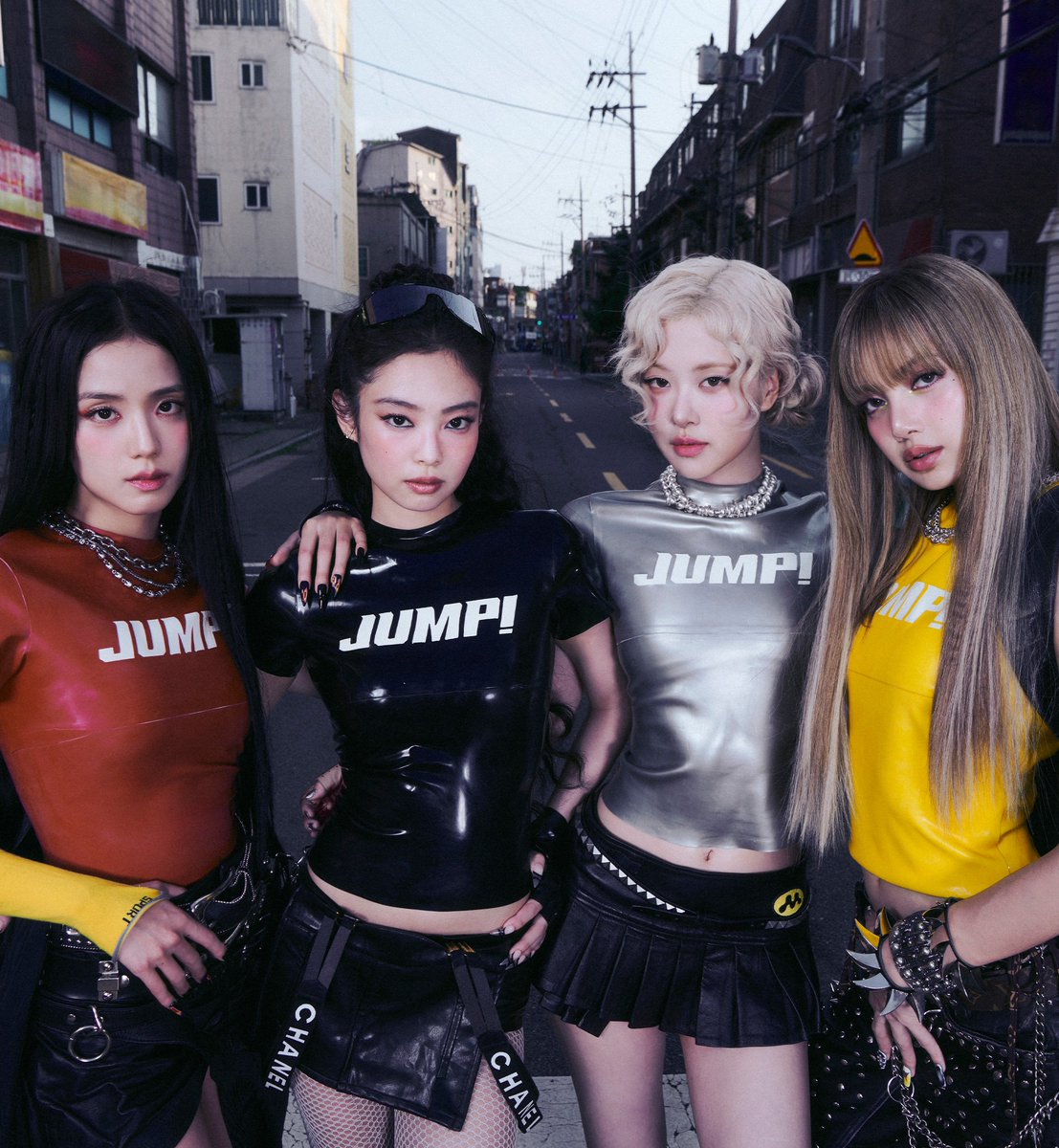 Với BLACKPINK, năm 2026 sẽ vô cùng ý nghĩa khi vào ngày 8/8 tới đây sẽ đánh dấu kỷ niệm một thập kỷ hoạt động của nhóm (ảnh: YG)