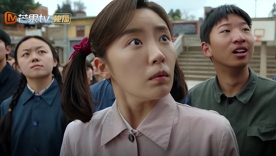 Trương Nguyệt 32 tuổi đóng học sinh 14 tuổi khiến khán giả khó chịu