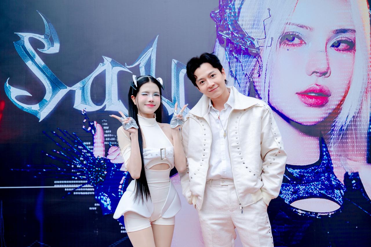 Mỹ nhân Việt có chồng làng game đầu tư tiền tỷ, chăm chỉ kiếm tiền để vợ đi hát