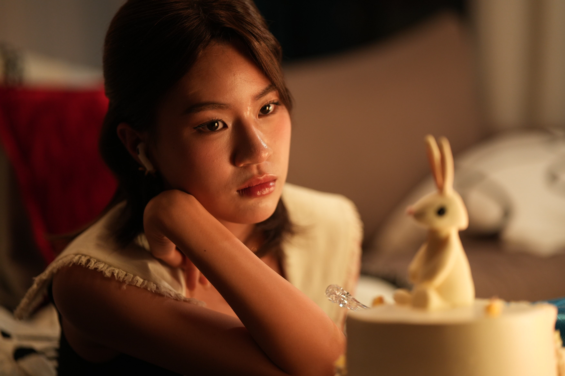 Tranh cãi cát-xê dàn diễn viên Thỏ Ơi!!: Văn Mai Hương xếp sau Quốc Anh, hạng 1 cao ngoài sức tưởng tượng