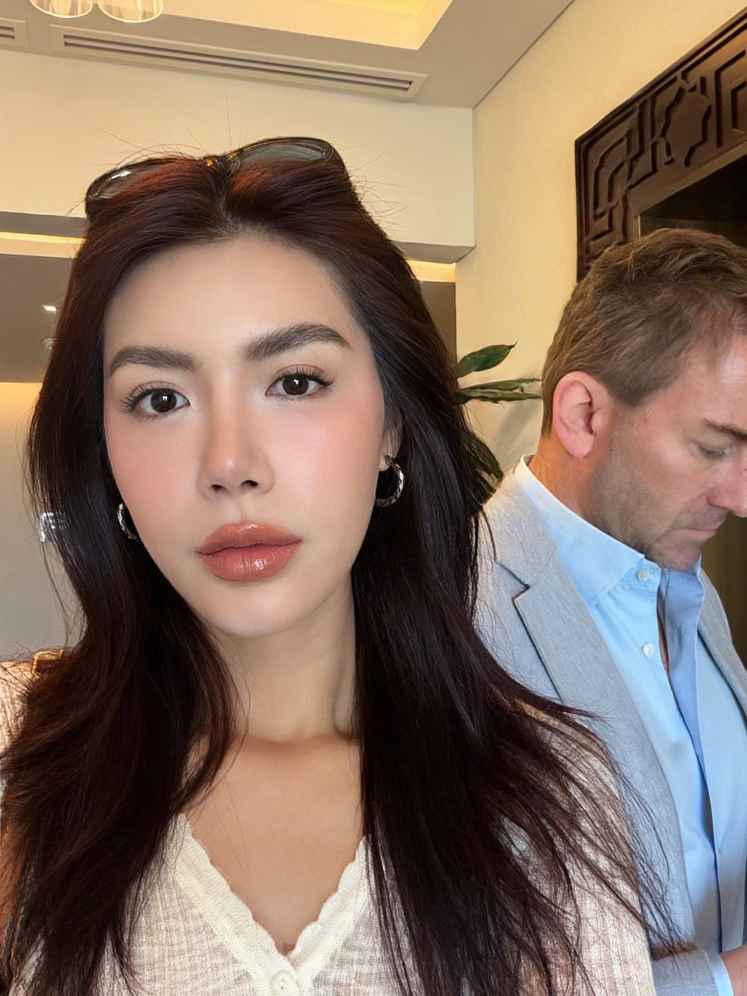 Vợ chồng Minh Tú may mắn đã trở về Việt Nam an toàn (ảnh: FBNV)