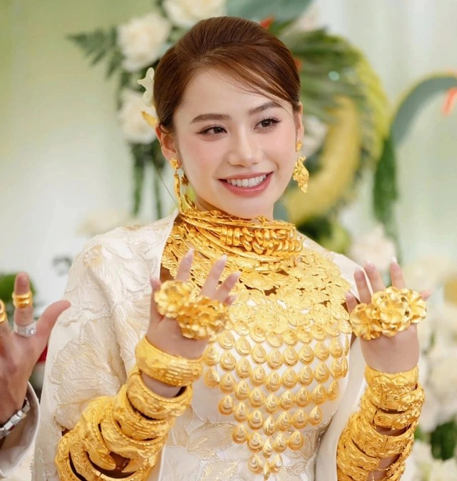 Tình hình 1.050 cây vàng của vợ Á quân 3 Siêu mẫu Thể hình thế giới 2022