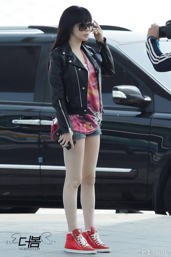 Cô từng sở hữu đôi chân thon dài, dù cao 1m65 nhưng cứ ngỡ 1m70