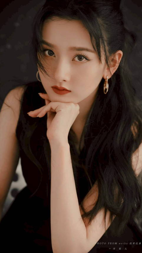 Tứ đại mỹ nhân thế hệ mới đẹp nhất Trung Quốc: Vương Sở Nhiên đỉnh miễn bàn, 1 người bị chê không xứng đáng