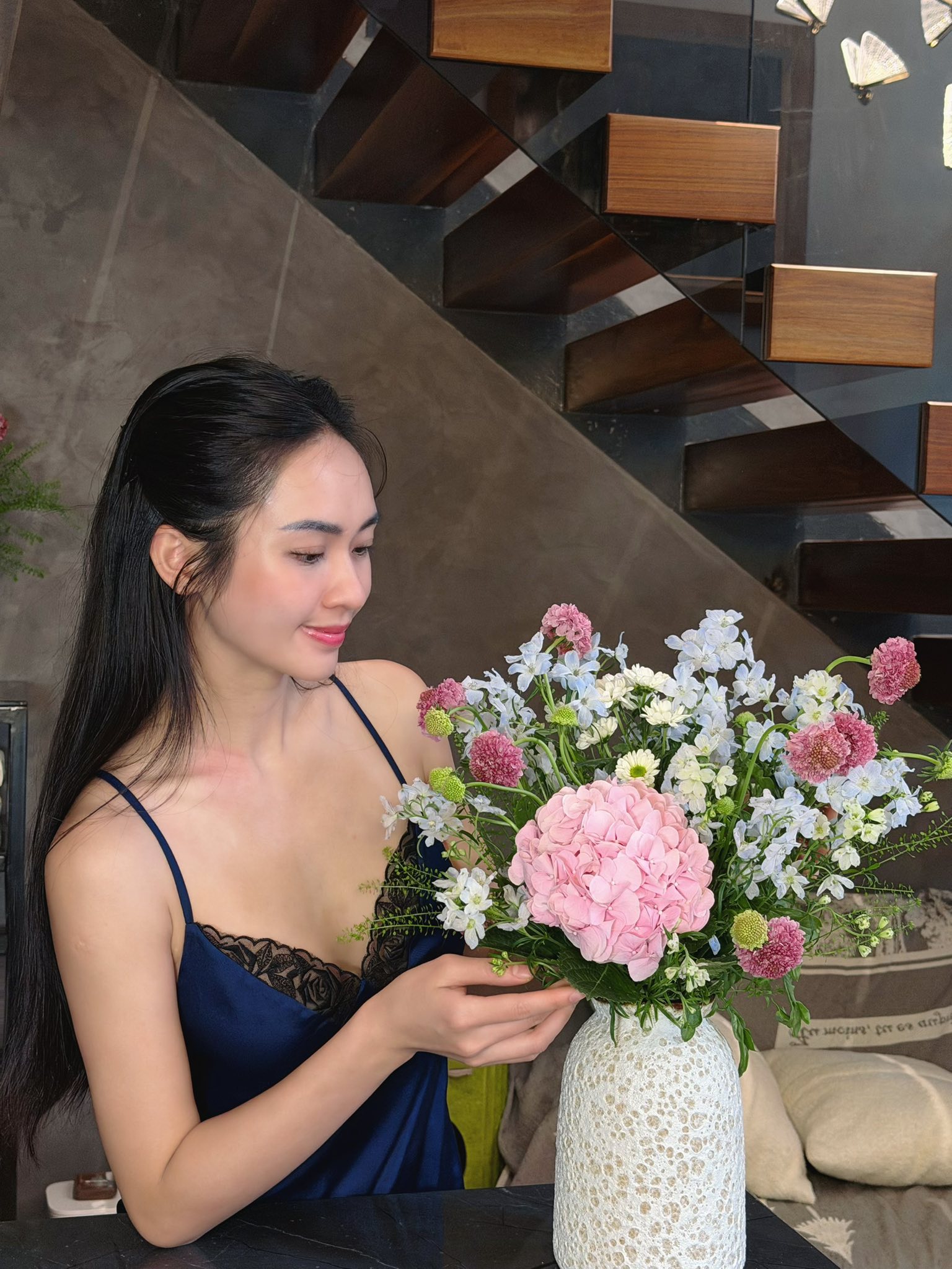 Vũ Thuý Quỳnh phơi bày 