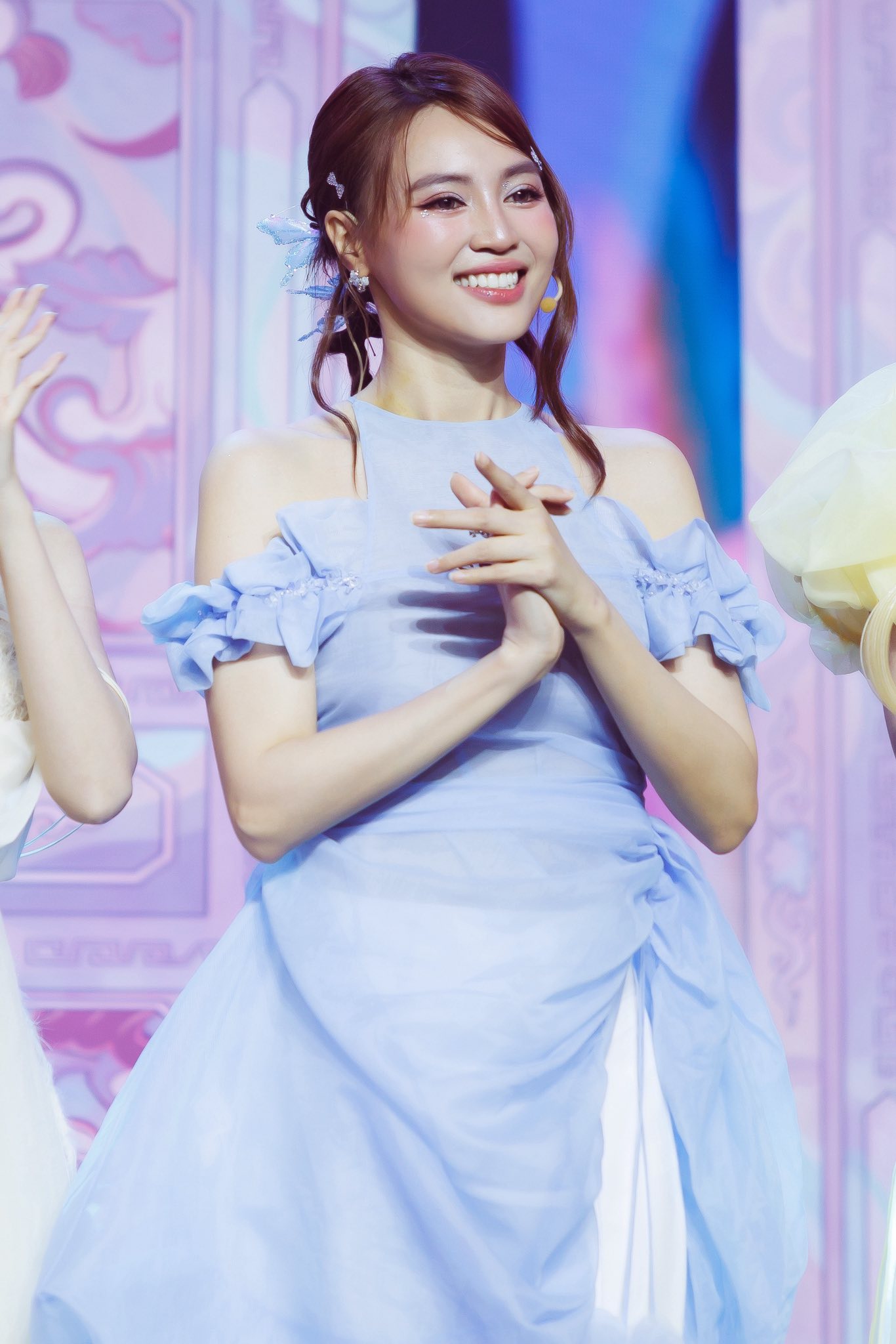 Mỹ nhân Việt duy nhất đổi đời nhờ cặp lông mày đặc biệt, nhan sắc hiện tại không có đẹp nhất chỉ có đẹp hơn