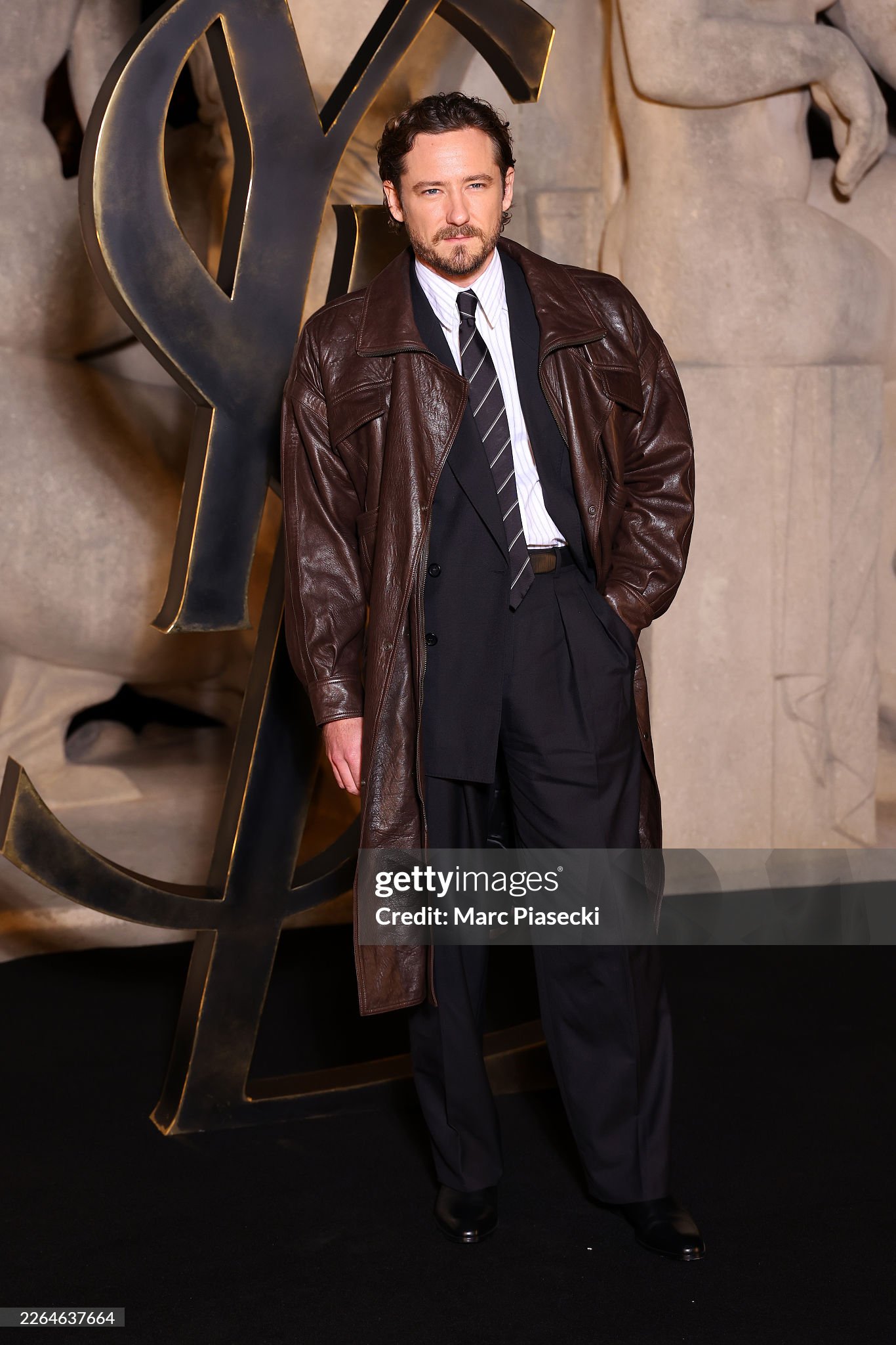 Lewis Pullman (Ảnh Vogue).