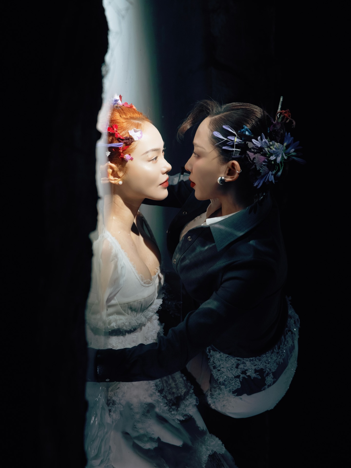 Ảnh nóng 1000 độ của 2 visual 