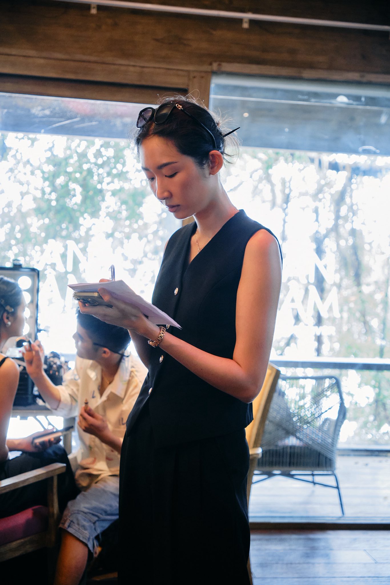 Top 10 Hoa hậu Hoàn vũ Việt Nam kết hôn với doanh nhân ở Mỹ: Bắt đầu từ tin nhắn xin kết 