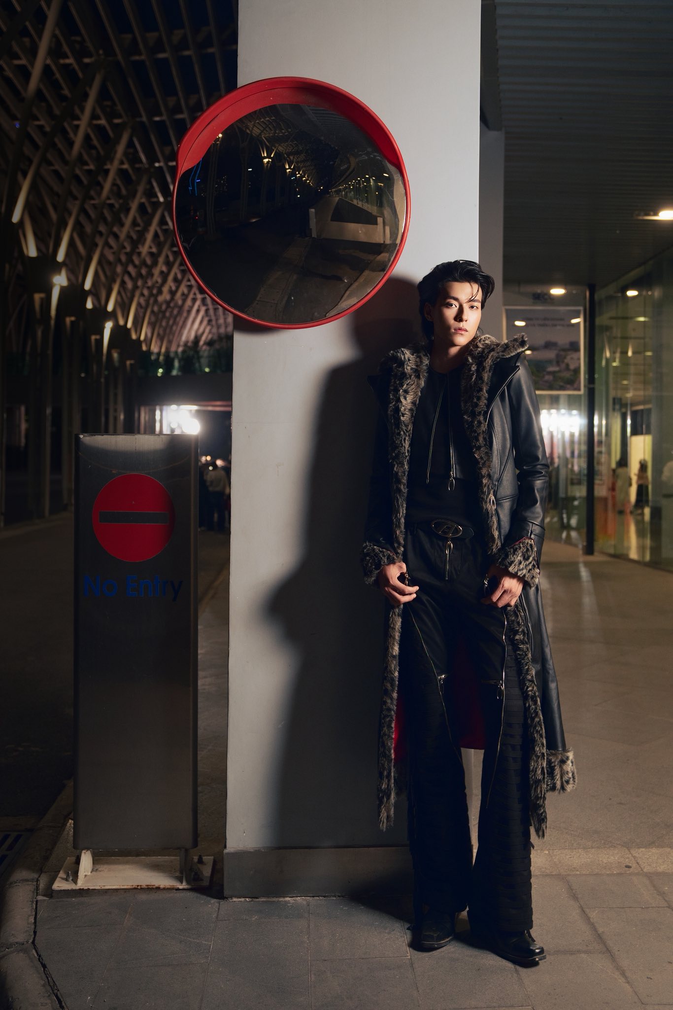 Trần Lê Vĩnh Đam là nam diễn viên điện ảnh kiêm người mẫu cao nhất Việt Nam hiện tại (Ảnh FBNV).