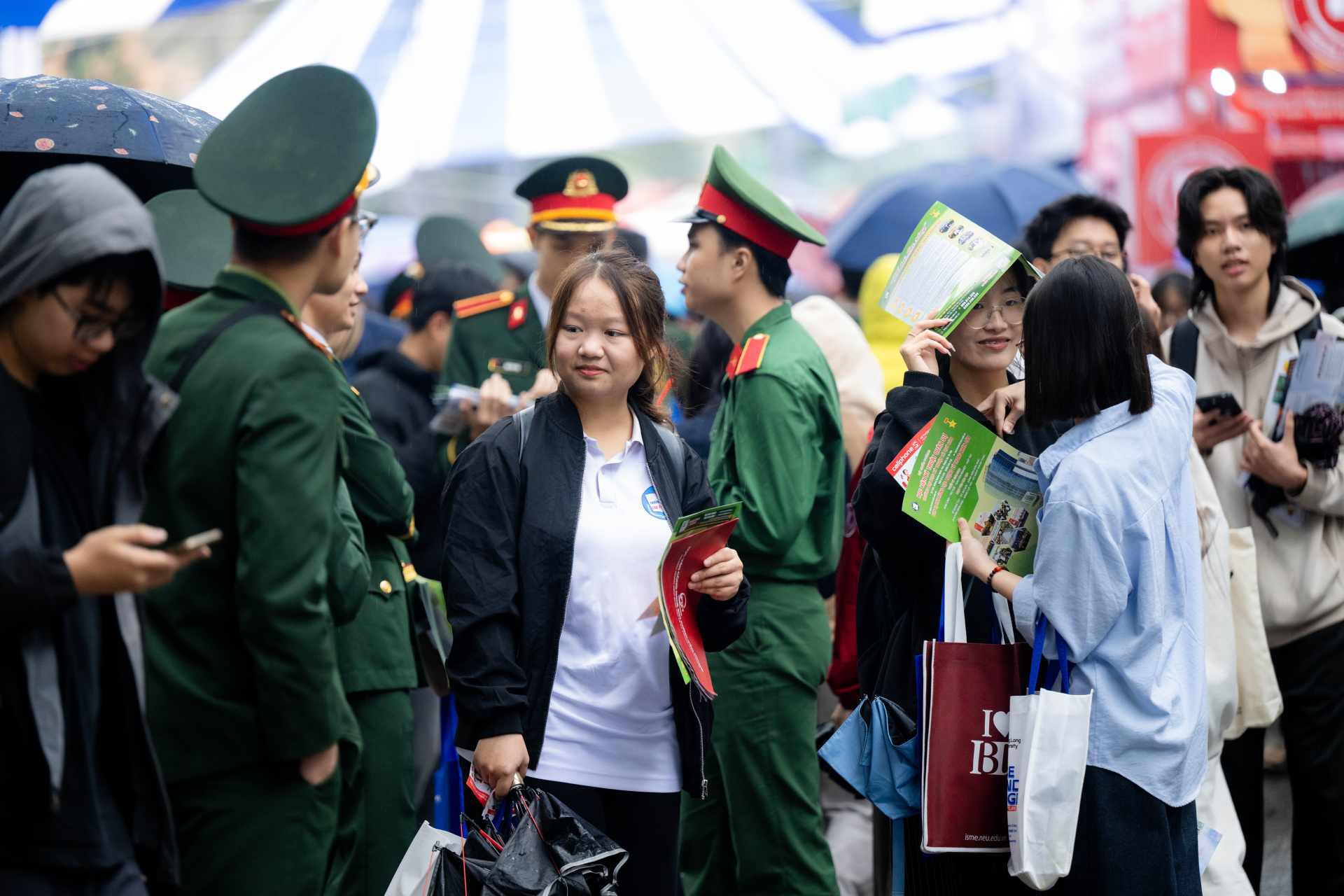 Gian tư vấn riêng của Ban tuyển sinh quân sự (Bộ Quốc phòng)