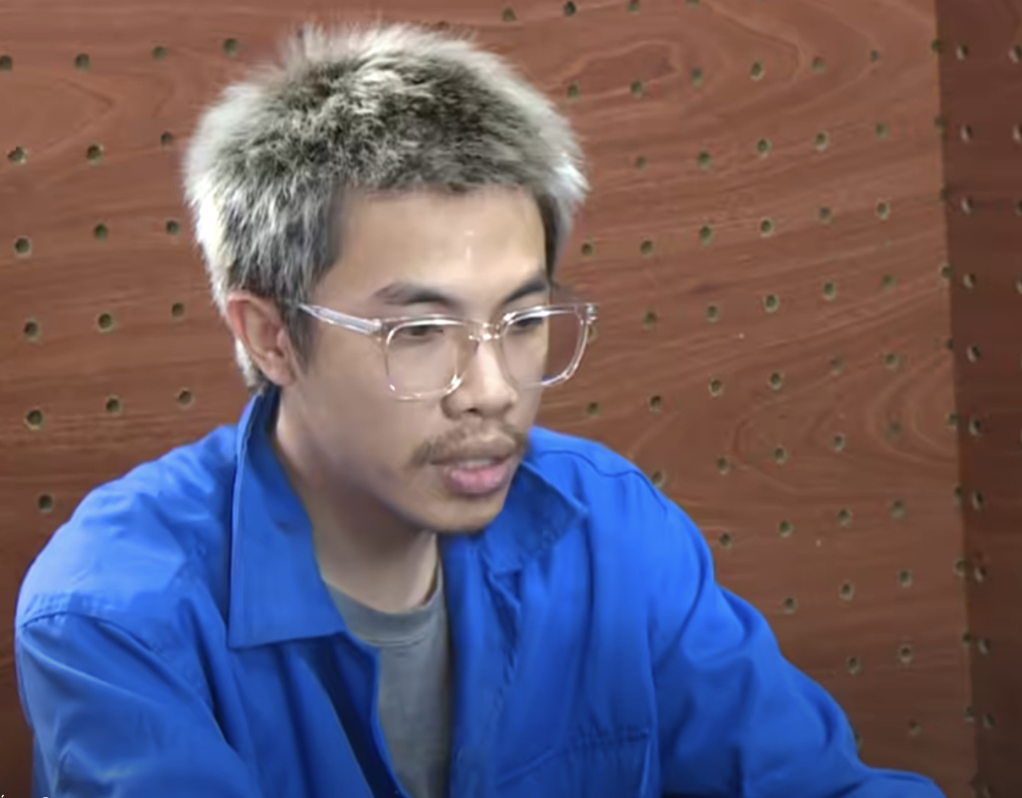  Đối tượng Đỗ Hoàng Long tại cơ quan Công an