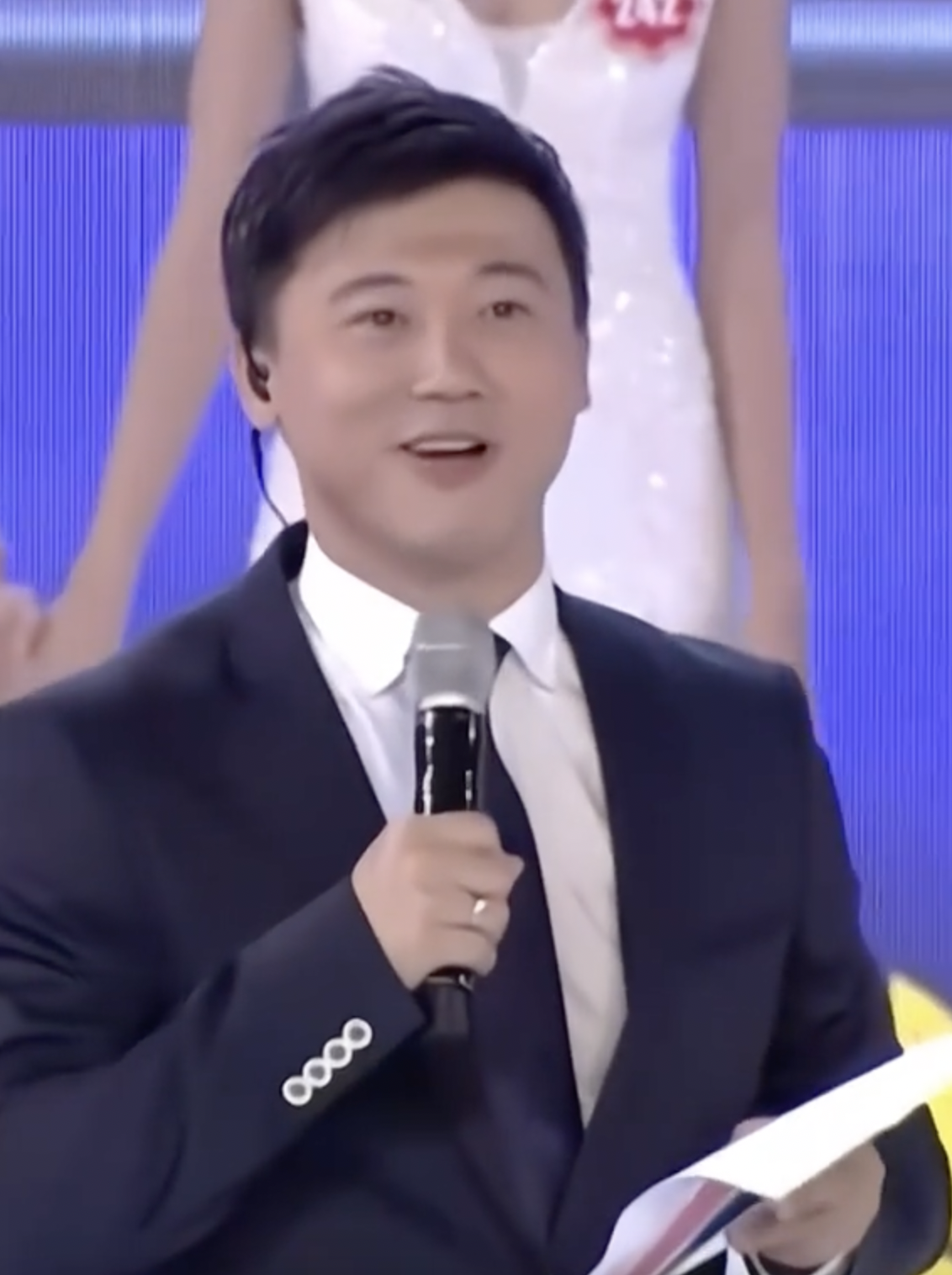 Hơn 1 thập kỷ trước của Phó Tổng giám đốc ACB Nguyễn Khắc Nguyện và Hoa hậu Mai Phương Thuý