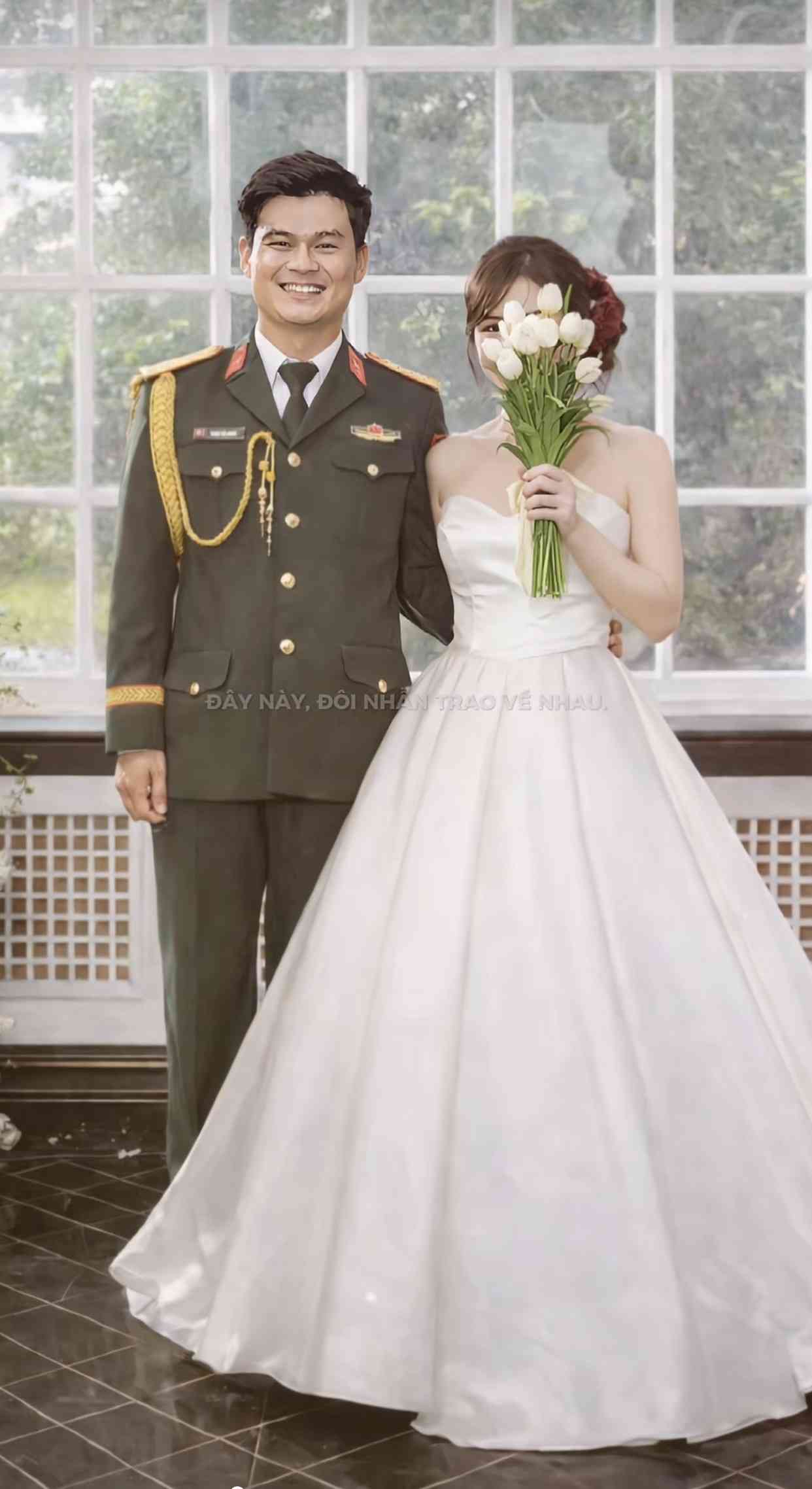 Trước đó, hình ảnh cưới giả của cặp đôi cũng từng gây xôn xao mạng xã hội. Ảnh: MXH