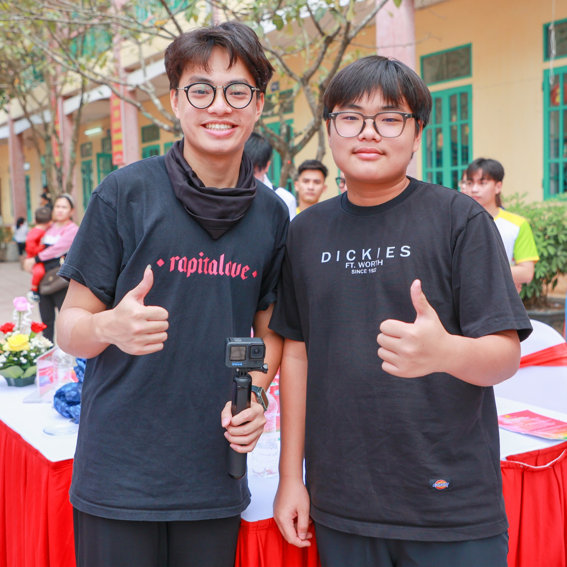 2 con trai của NSND Xuân Bắc 