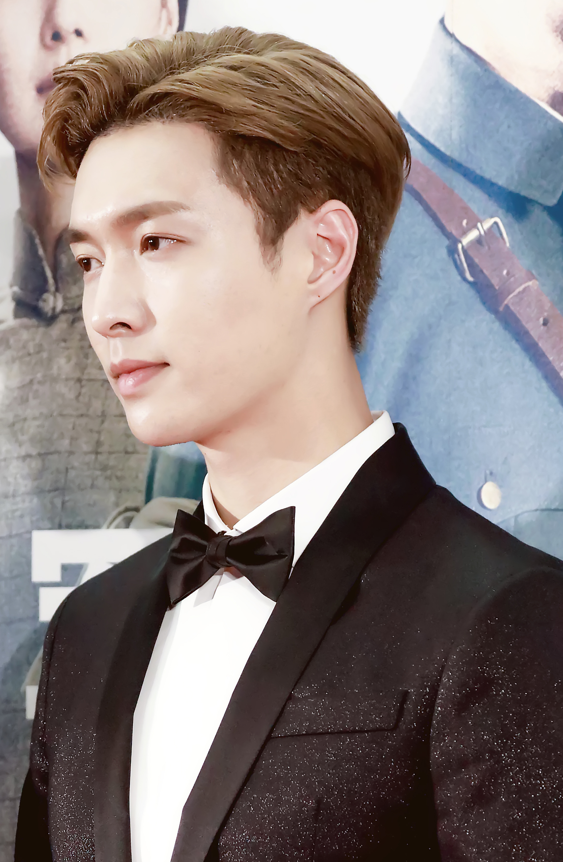 Phía Trương Nghệ Hưng vừa chính thức có động thái đầu tiên giữa tin bị cấm sóng nóng. Ảnh: X