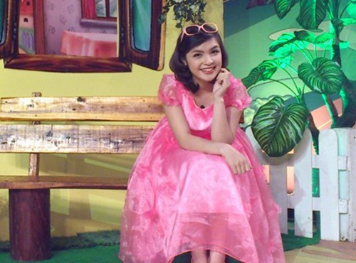 Nguyễn Hằng là người đảm nhận nhân vật Chị Kính Hồng từ năm 2013 đến khi chương trình Chúc Bé Ngủ Ngon ngừng phát sóng