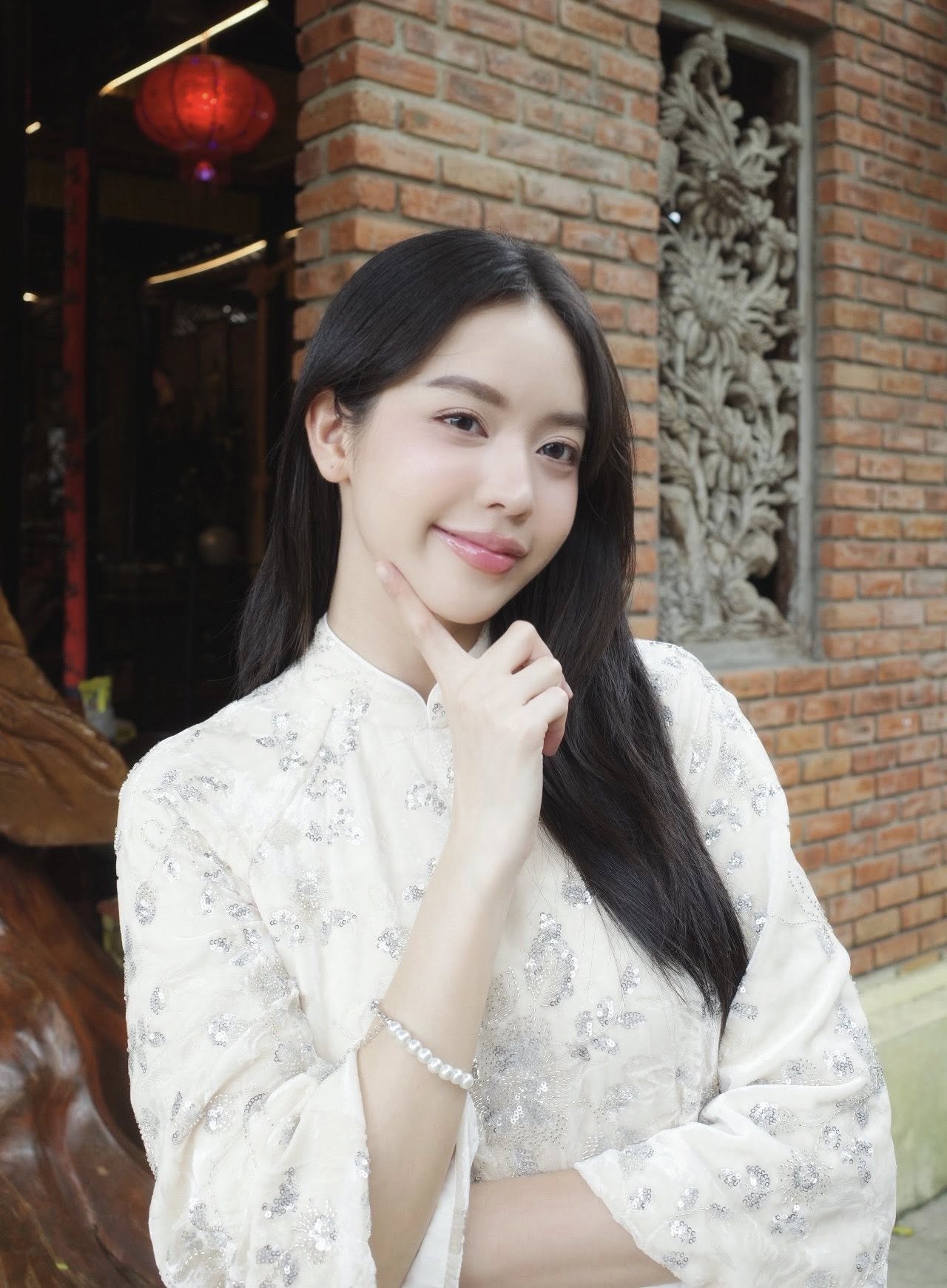 Thanh Thuỷ cũng từng bị soi hint hẹn hò với Soobin nhưng sau đó phủ nhận (ảnh: FBNV)