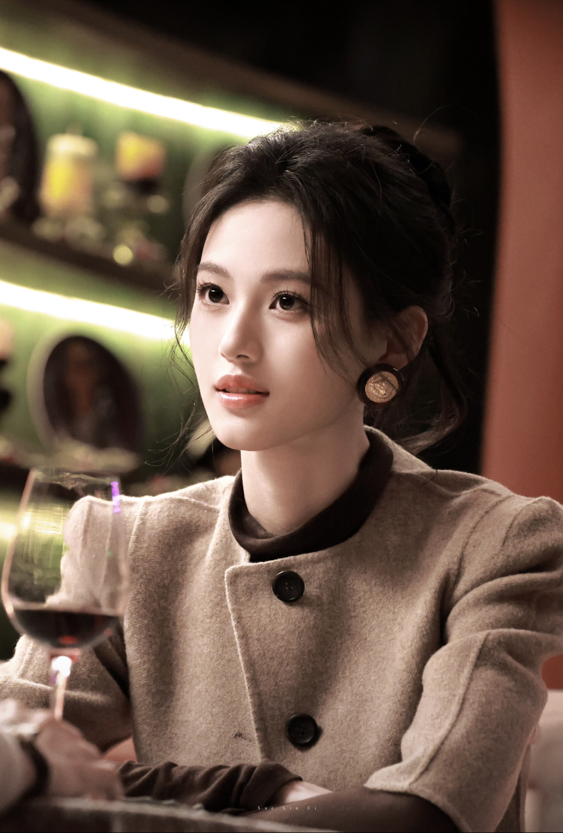 Đám cưới hào môn đẹp chấn động MXH: Cô dâu chú rể không lỗ hổng visual, nhìn đâu cũng thấy phả ra “mùi tiền”