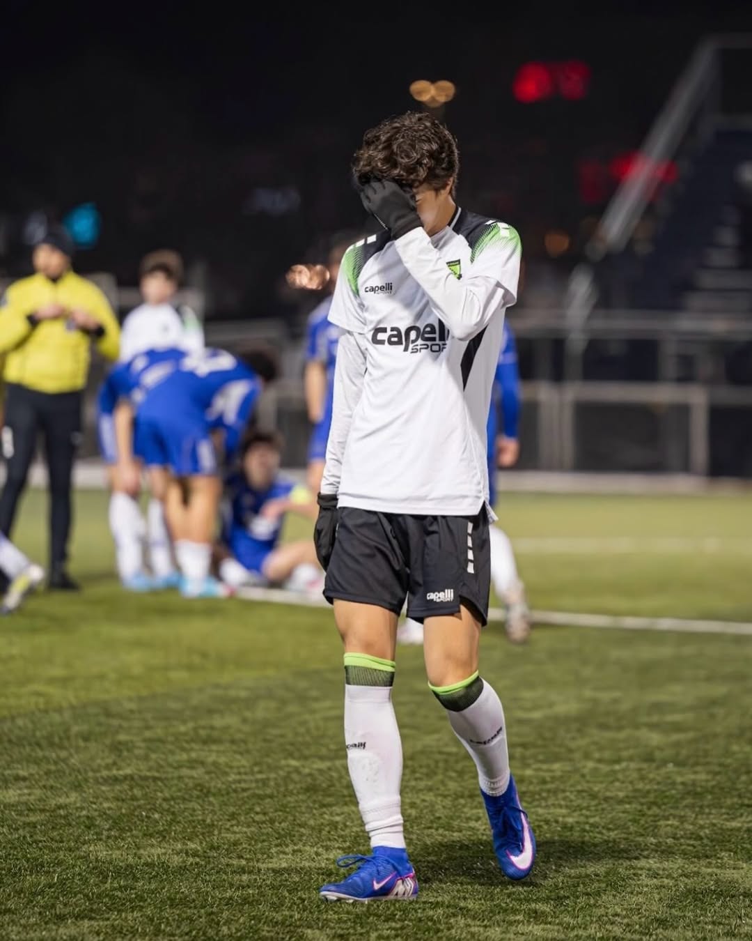 Ruk Hee chưa có ý định ra mắt showbiz, hiện cậu vẫn tập trung theo đuổi niềm đam mê thể thao. Ảnh: Naver