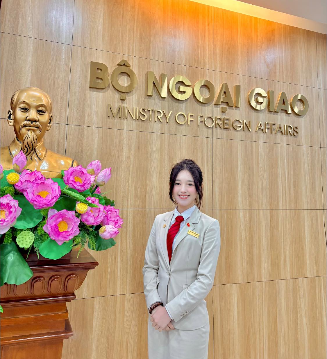 Cô bạn là 1 trong 16 đại biểu tham dự SSEAYP 2026.