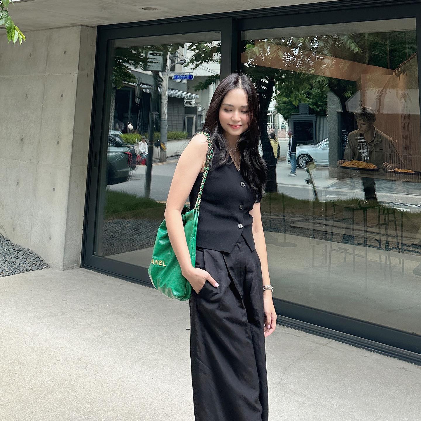 Ái nữ một cựu Chủ tịch nổi tiếng đặt câu hỏi về thuế năm 2026 gây chú ý