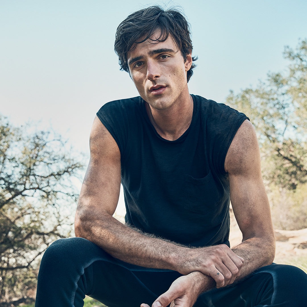 Lần đầu tiên có 1 nam thần có chiều cao vượt chuẩn, còn là ngoại lệ hiếm có của cả thế giới