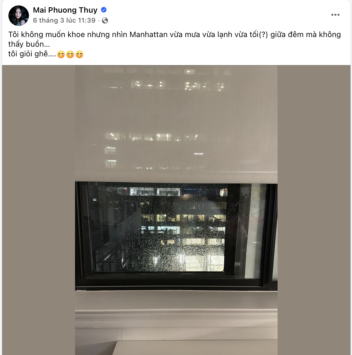 Cô liên tục có những dòng trạng thái vu vơ, khó hiểu 