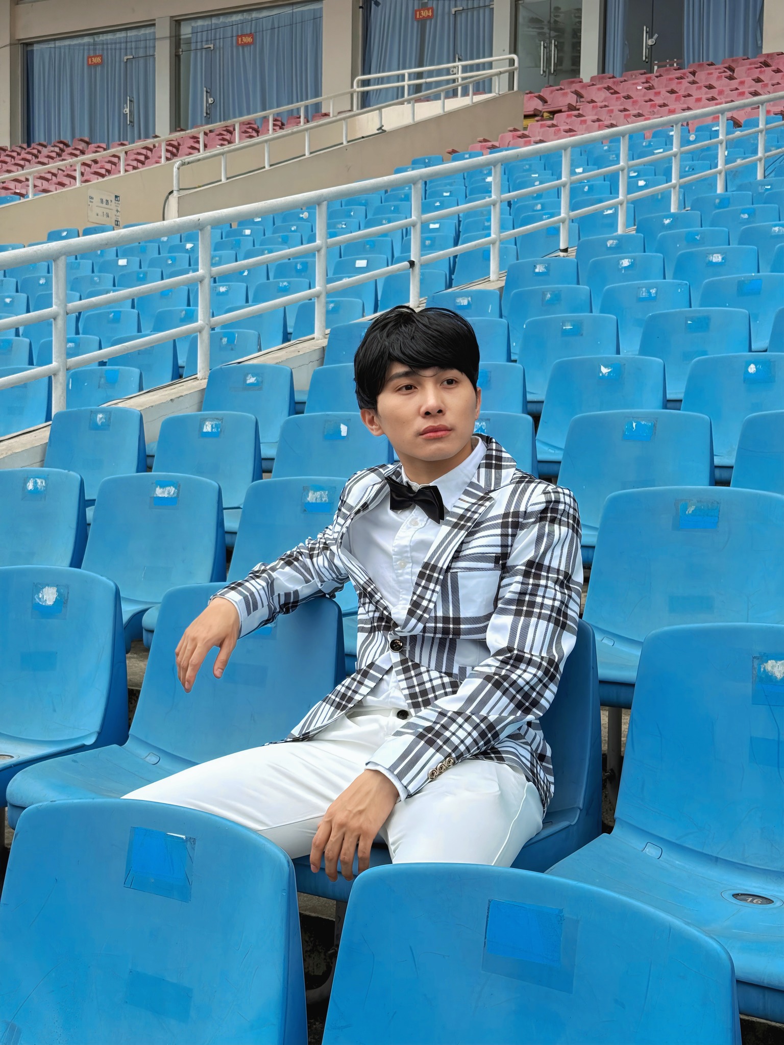 Sơn.K điển trai với tạo hình Yi Jung (Ảnh: FBNV)