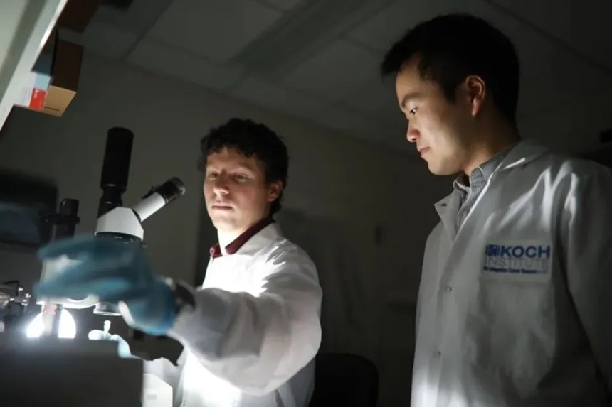 Anh chàng cho biết bản thân luôn coi việc học, nỗ lực mỗi ngày là điều quan trọng nhất.