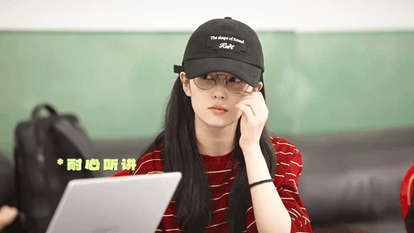 10 nữ thần mặt mộc đẹp nhất Trung Quốc: Địch Lệ Nhiệt Ba xếp sau Vương Sở Nhiên, hạng 1 soi cả ngày không ra khuyết điểm