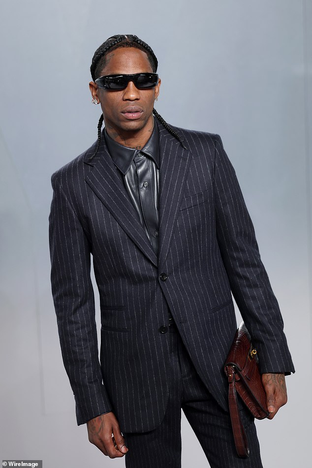 Travis Scott lẻ bóng đến tiệc after party Oscar của tạp chí Vanity Fair. Ảnh: WireImage