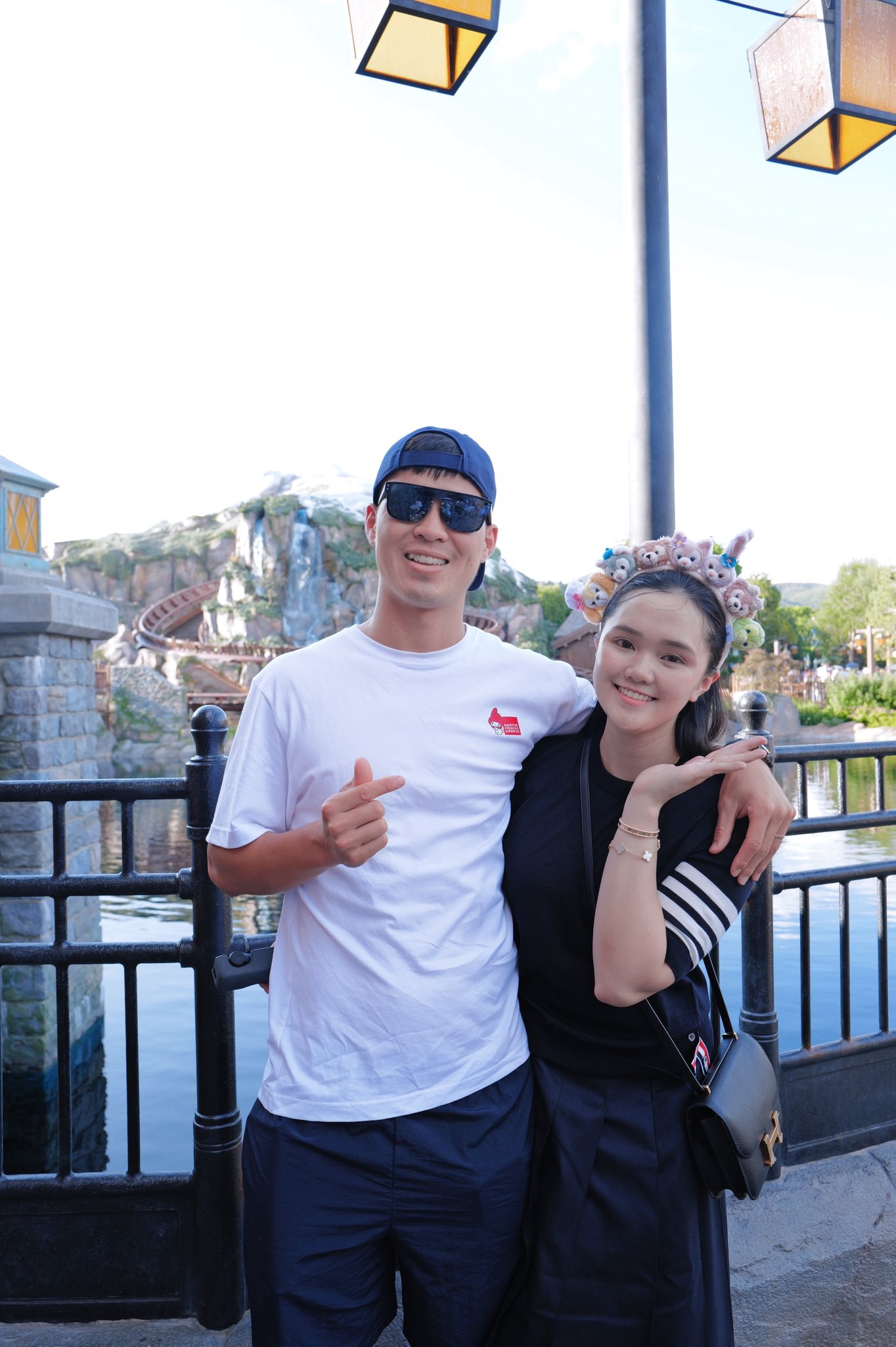 Cuộc sống hôn nhân của Quỳnh Anh và Duy Mạnh cũng khiến nhiều người ngưỡng mộ