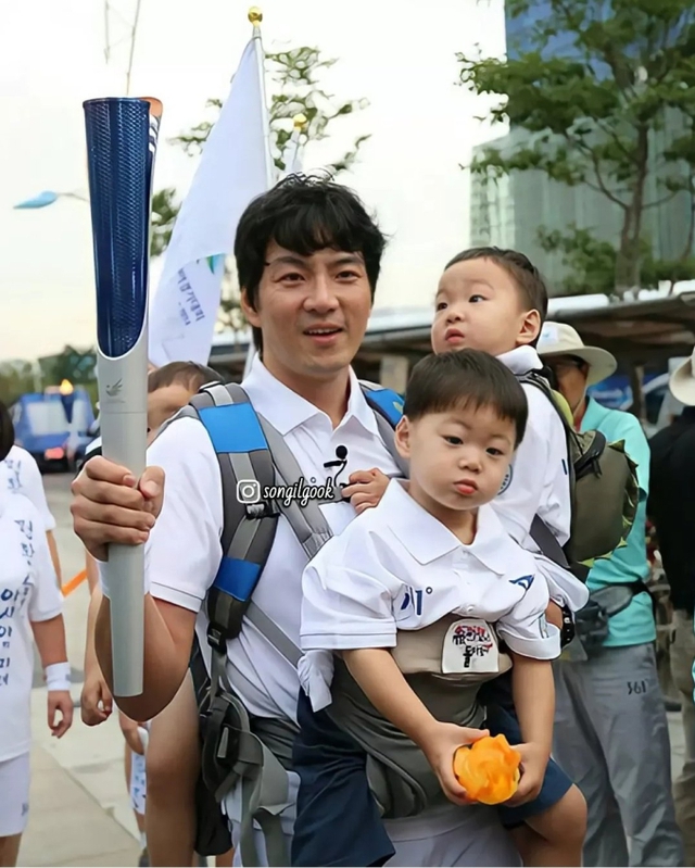 Sốc với chiều cao không tưởng của 3 “em bé quốc dân” Daehan - Minguk - Manse ở tuổi 14: Có bé sắp vượt 1m90