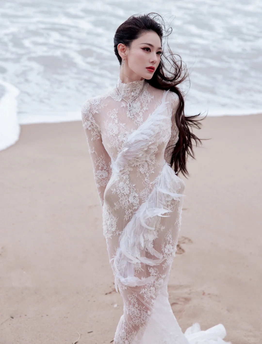 Trương Hinh Dư chia sẻ cuộc sống hôn nhân của cô và chồng sĩ quan không như mơ. Ảnh: Xiaohongshu.