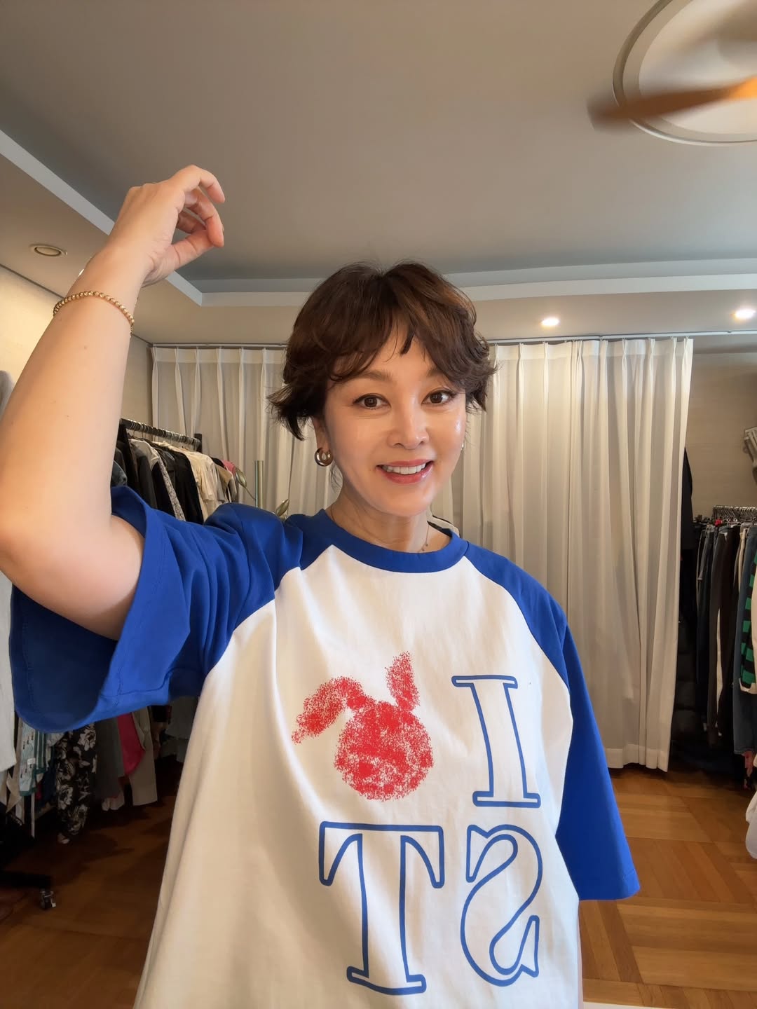 Lee Seung Yeon trẻ trung ở tuổi 58