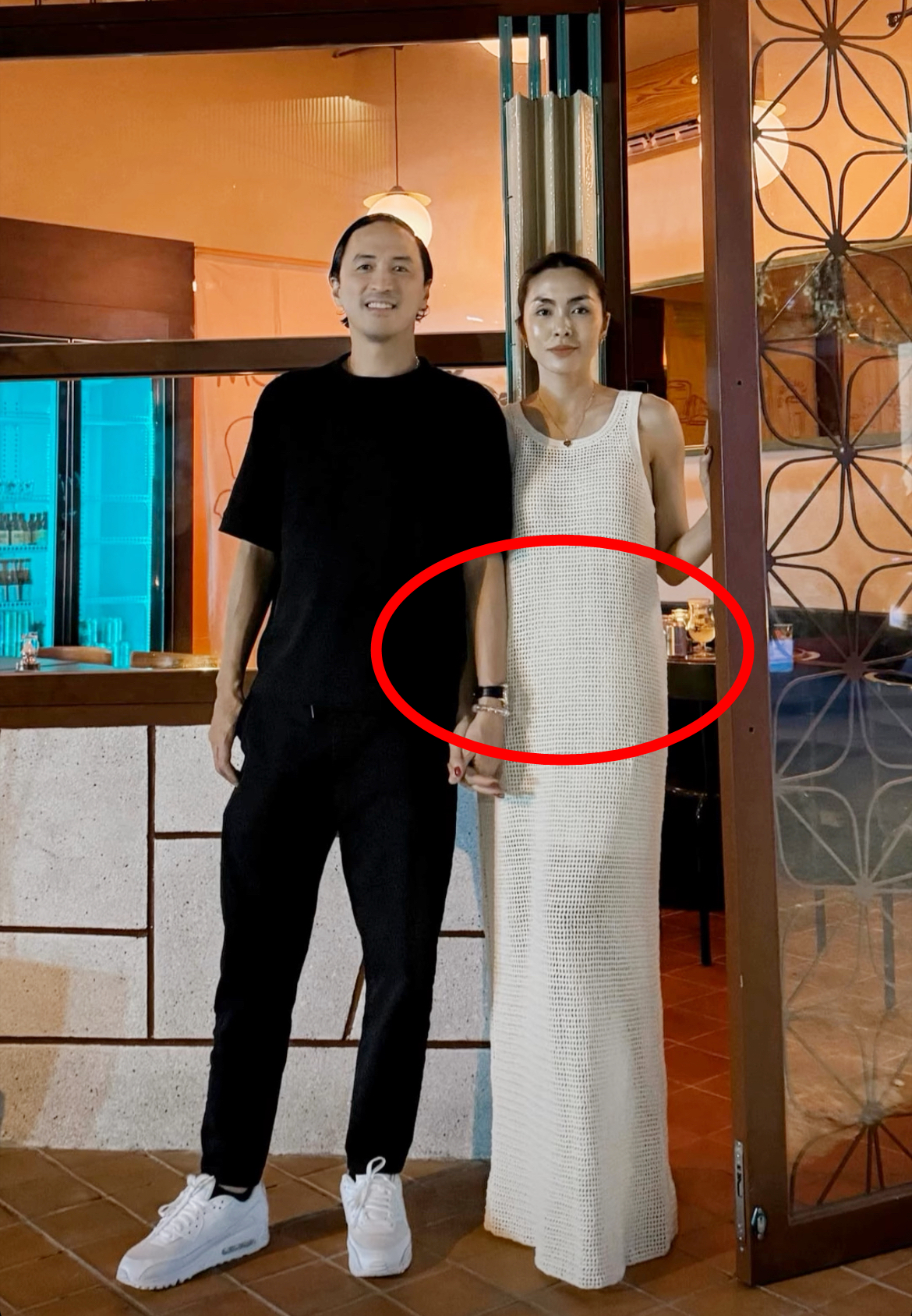 Vóc dáng khác lạ của Tăng Thanh Hà trong bức ảnh mới nhất khiến nhiều người bàn tán 