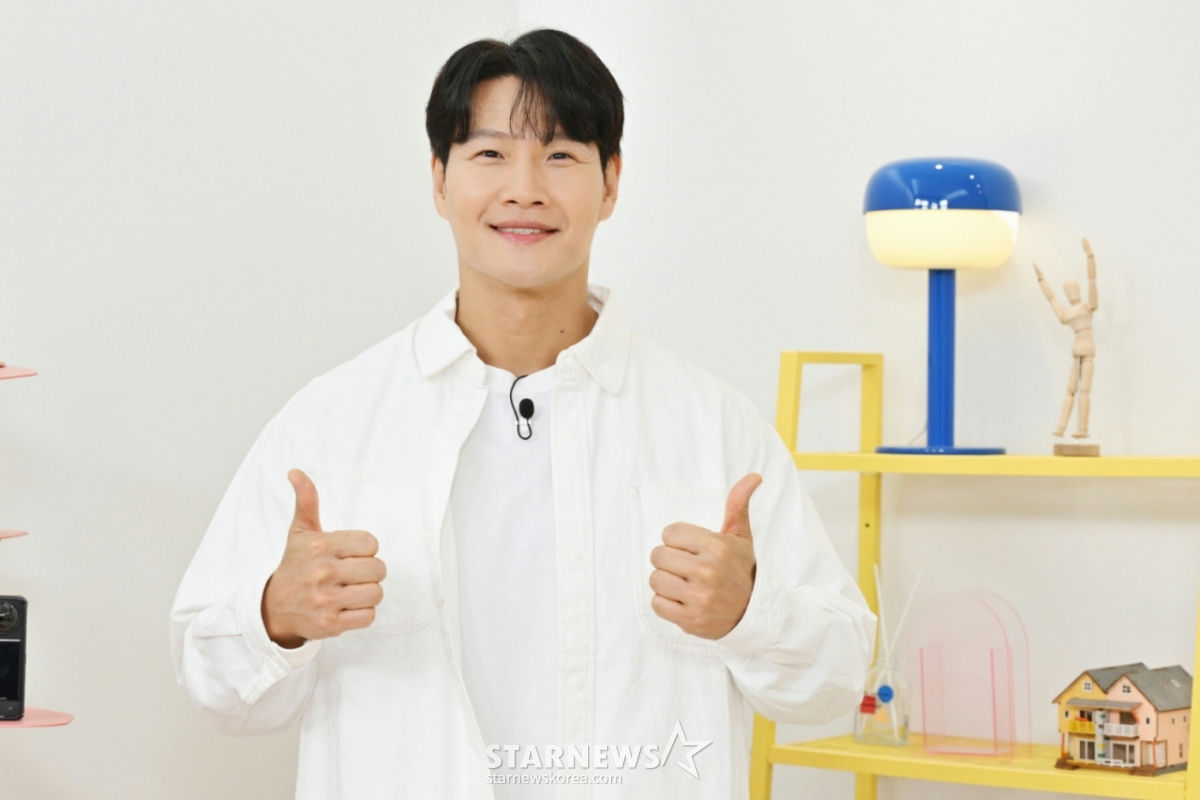 Kim Jong Kook đã có 3 thập kỷ hoạt động ở Kbiz. Ảnh: Starnews